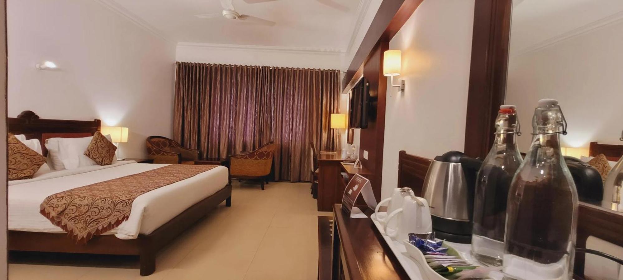 Ashoka Inn Thrissur Extérieur photo